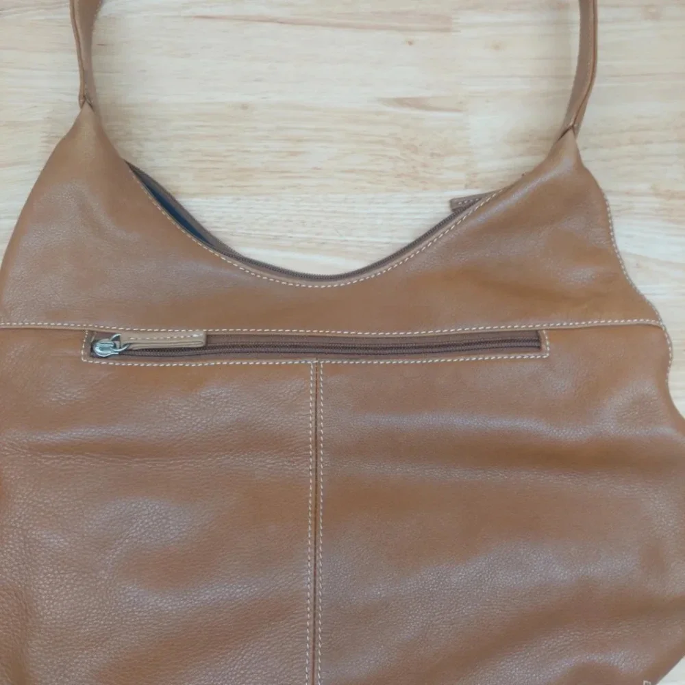 Tignanello Y2K Carmel brown leather handbag tote purse Euc!